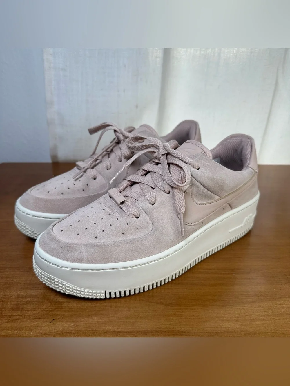 Nike Air Force 1 Sage Low Sneakers Women’s Size 7